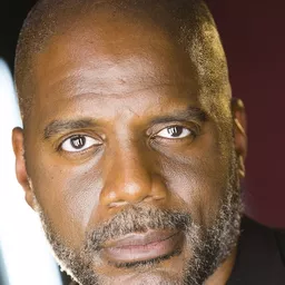 凱莉·瓊斯 飾演 Self