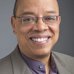 Jeffery Robinson 飾演 Self