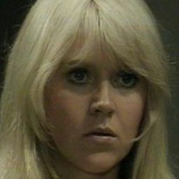 Beth Morris 飾演 Wendy