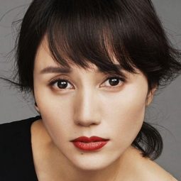 袁泉 - 危城演員 飾演Zhou Susu