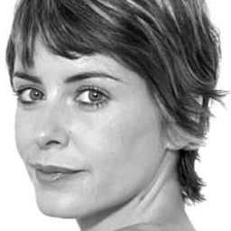 Cristina Pascual 飾演 Anita