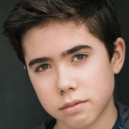 Brendan Heard - Odd Squad: The Movie演員 飾演Oren