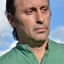 圖利奧·索倫提諾 飾演 