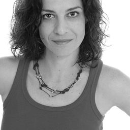 Dayse Pozato 飾演 Marie - Copeira