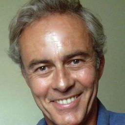 Nicolas Rivenq - Jealousy演員 飾演Don Juan (voice)