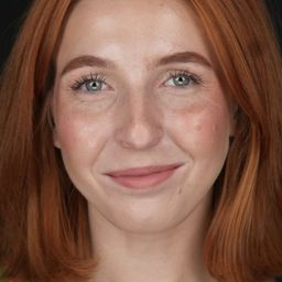 Megan Bitchell - 31支蠟燭演員 飾演Christmas Girl