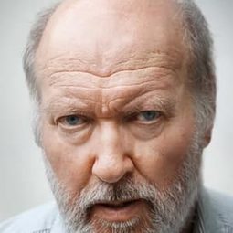 Christopher Saul 飾演 Trooper