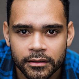 Ilai Swindells 飾演 Freddy Lupin (voice)