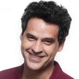 Bruno Garcia - 傑出律師演員 飾演Jorge Pedro