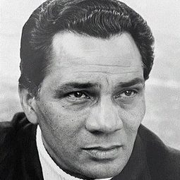 Enrique Lucero - 烈女鏢客演員 飾演3rd American