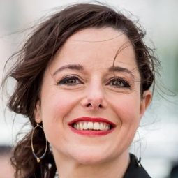 蘿爾加拉美 - 謎夜拼圖演員 飾演Alice Farange, Michel's wife