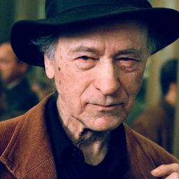 喬納斯·梅卡斯 飾演 Self