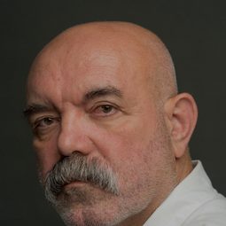 艾爾森·凱索 飾演 Çoban