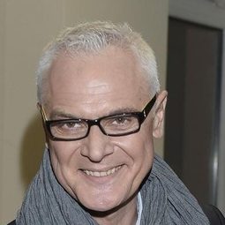 達里烏什·亞庫柏夫斯基 - 今時之慾演員 飾演Tomasz