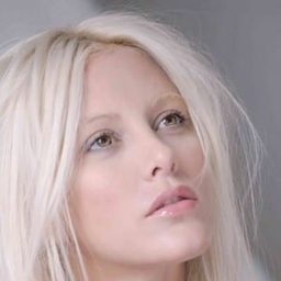 Lodovica Mairè Rogati - Pane e burlesque演員 飾演Dyvette bionda