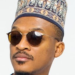 尚恩·法奎 - 上帝的孩子演員 飾演Brother Nonso