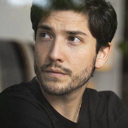 朱安卡奴 飾演 Juan