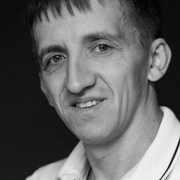 Ragnar Halmann 飾演 Refugee