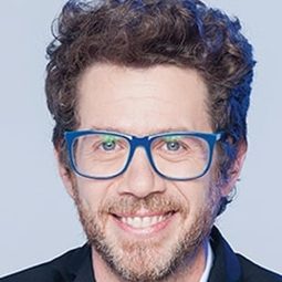 佩多·梅納姆 - 心之所愛演員 飾演