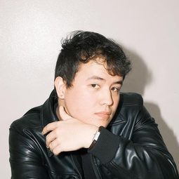 璜卡洛斯拉巴霍 - 真情未語演員 飾演Seph