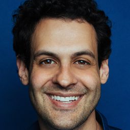 Andrew Leeds - 古德里奇演員 飾演Greg