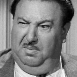 Jack 'Tiny' Lipson - Rio Rita演員 飾演Louie