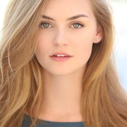 Christie Nicole Chaplin 飾演 Kimberly