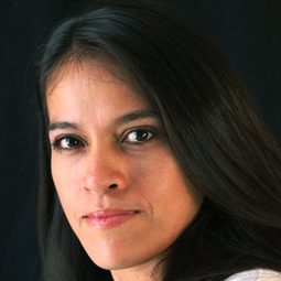 米莉安·巴爾德拉斯 - 重整出擊演員 飾演Erika