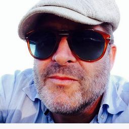 Mats Mogeland 飾演 Sunded