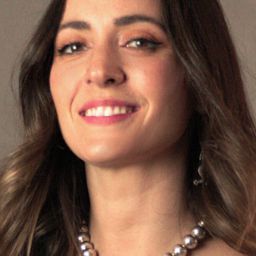 艾利希斯德安達 - 爸不得找到你演員 飾演