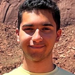 Damien Piata 飾演 Dan Kurtz