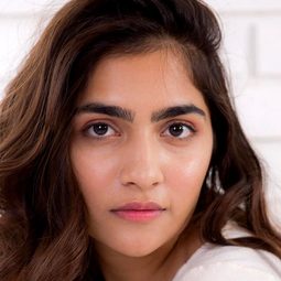 Rukmini Vasanth - Bagheera演員 飾演Dr. Sneha