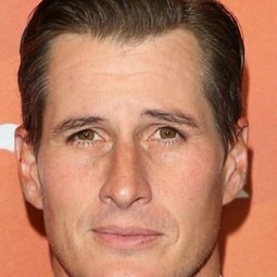 布蘭登·費爾 - 詭秘屋演員 飾演Tyler