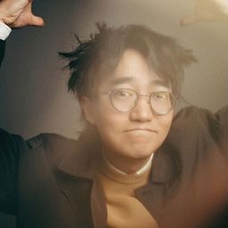 卞灼 - 翠湖導演