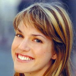 Renee Intlekofer - 萬聖節前夜 2演員 飾演Vanessa (segment 