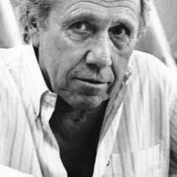 Nelo Risi 飾演 Self