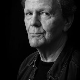 Eggert Þorleifsson 飾演 Egill