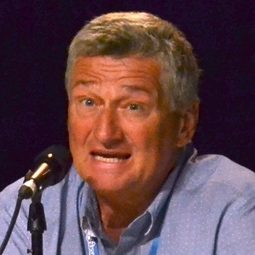 泰瑞·克拉森 - The Hunchback of Notre Dame演員 飾演(voice)