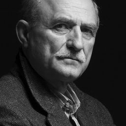 拉薩·瑞斯托夫斯基 飾演 Aco Gorić