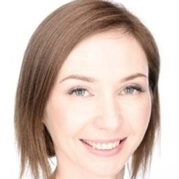 Ksenia Pchelkina 飾演 Gayla