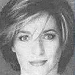 Aeva May - 貓演員 飾演Demeter