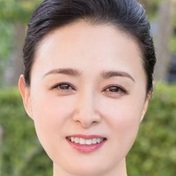 國生さゆり 飾演 