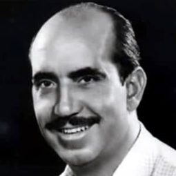 Antonio Ferrandis 飾演 José Luciano