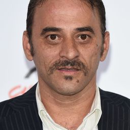 Salvatore Striano 飾演 Rapinatore