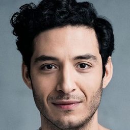 穆罕默德阿泰西 - 說得出的秘密演員 飾演Max