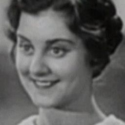 Marion Clayton Anderson - 西線無戰事演員 飾演Anna Bäumer (uncredited)