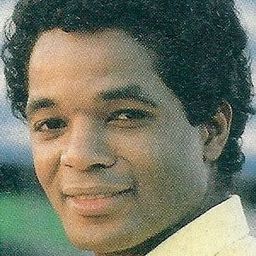 Sammy Bardot 飾演 ballerino