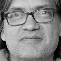 Justin Monjo - 逃出亞馬遜編劇