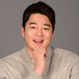 文知允 飾演 Young-geun