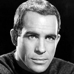 Paul Mantee 飾演 Dr. McEvoy